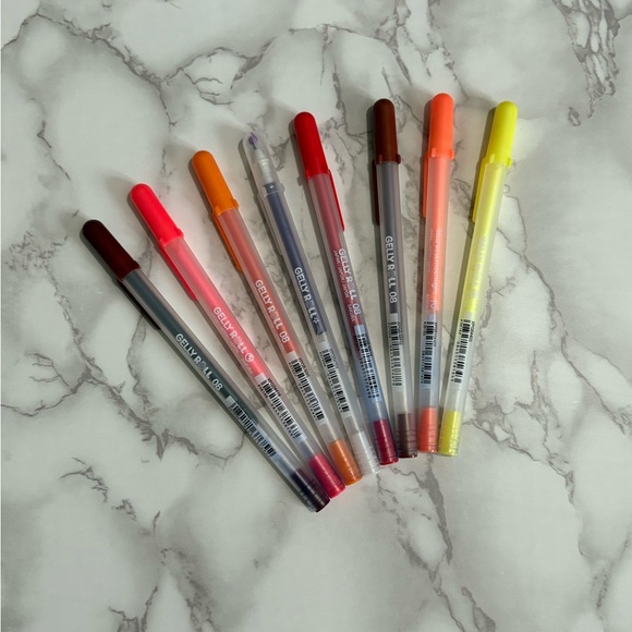 Lot of 49 gel pens! - Picture 7 of 7